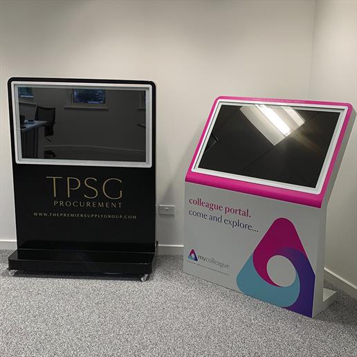 interactive screen, touch screen, advertising screen, screen hire,